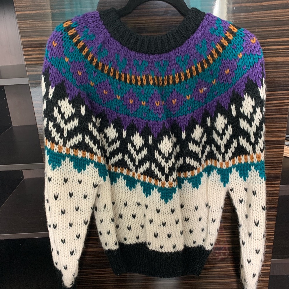 Vintage patterned sweater
